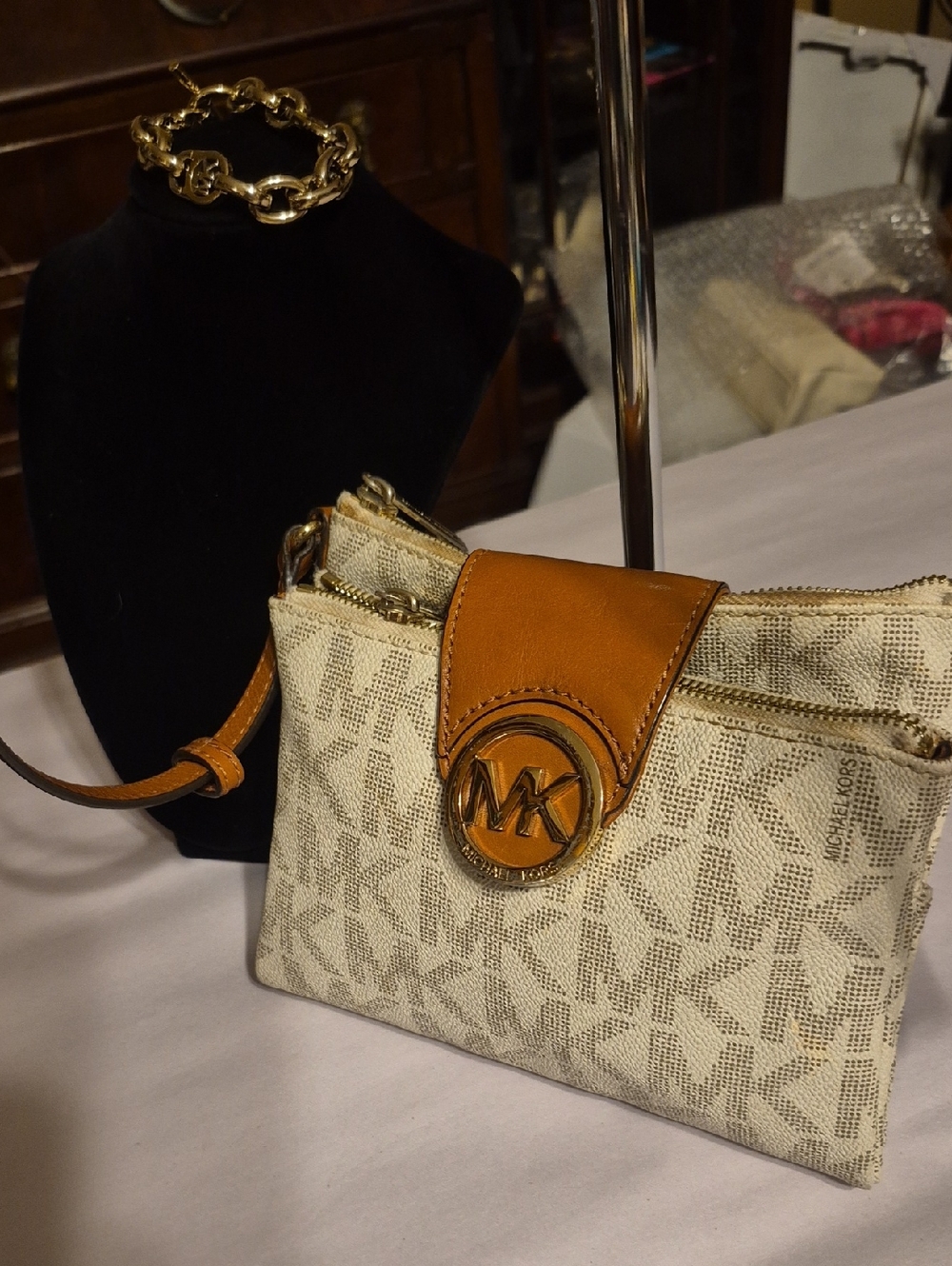 Michael Kors  Bundle Bag &bracelet